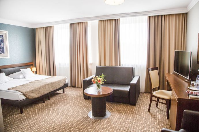 Imagen de la habitación del Hotel Tarnovia. Foto 7