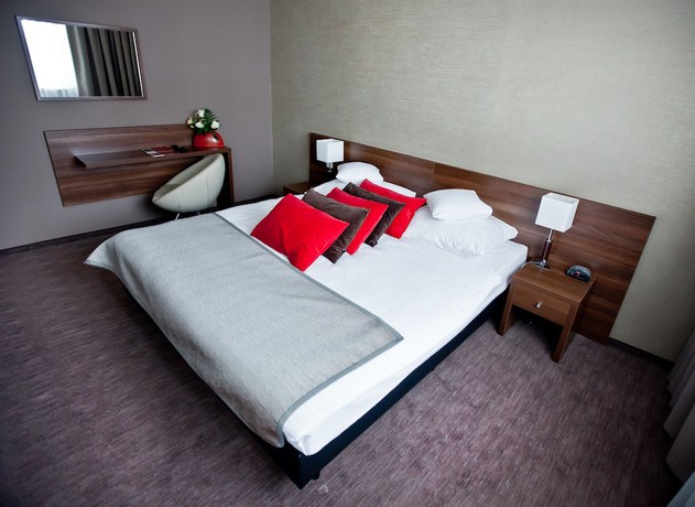 Imagen de la habitación del Hotel Tarnovia. Foto 16