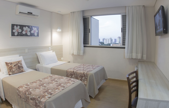 Imagen de la habitación del Hotel Tarob&aacute;. Foto 6