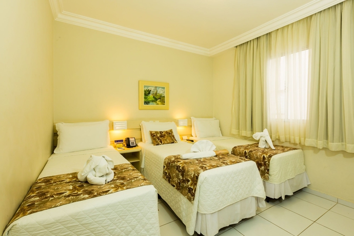 Imagen de la habitación del Hotel Tarob&aacute;. Foto 11