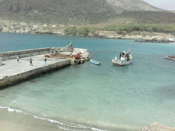 Imagen de los exteriores del Hotel Tarrafal Residence. Foto 15
