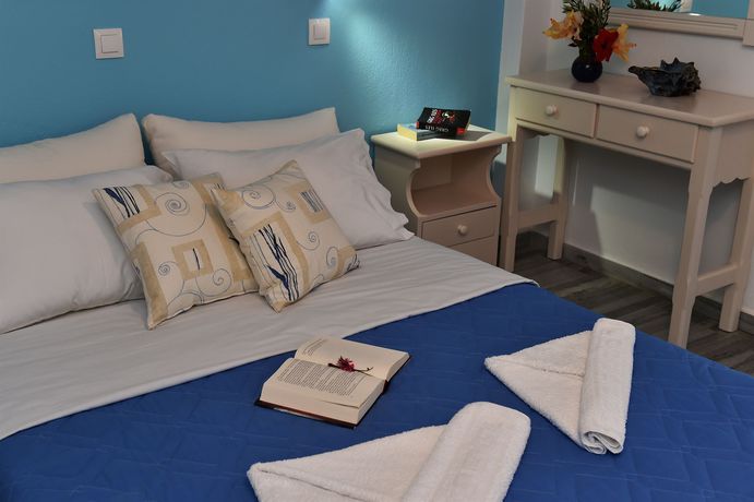 Imagen de la habitación del Hotel Tarsa Studios and Apartments. Foto 2