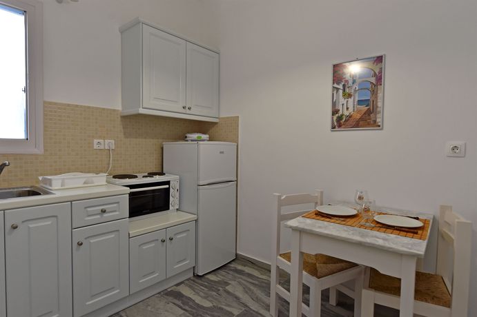 Imagen de la habitación del Hotel Tarsa Studios and Apartments. Foto 12