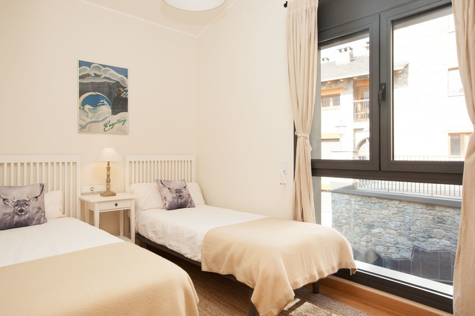 Imagen de la habitación del Hotel Tarter Mountain Suites. Foto 5