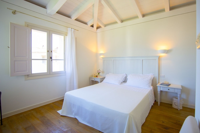 Imagen de la habitación del Hotel Tarthes. Foto 2