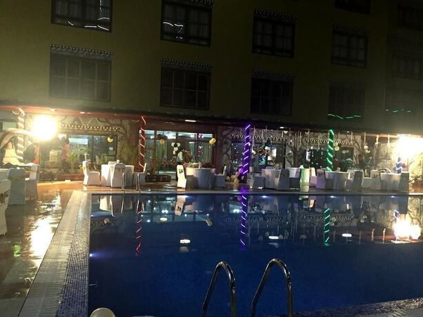 Imagen general del Hotel Tashi Namgay Grand. Foto 18