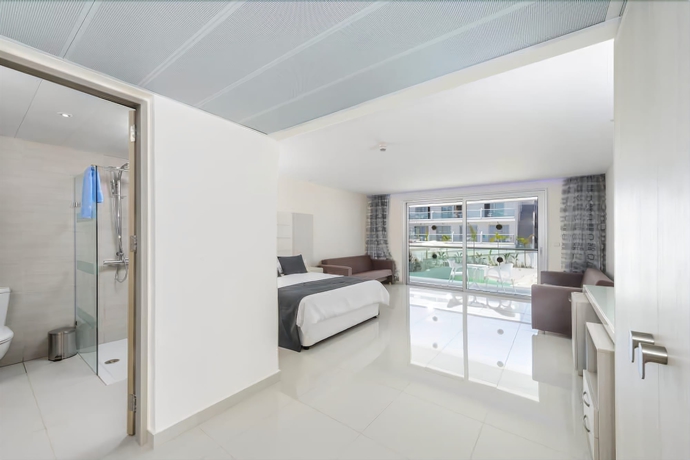 Imagen de la habitación del Hotel Tasia Maris Oasis. Foto 9