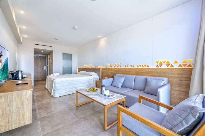 Imagen de la habitación del Hotel Tasia Maris Seasons - Adults Only. Foto 2