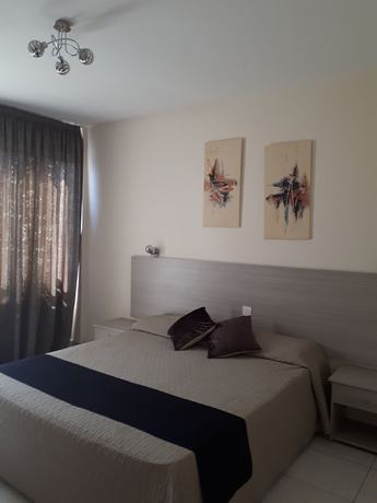 Imagen de la habitación del Hotel Tasiana Apartments Complex. Foto 7