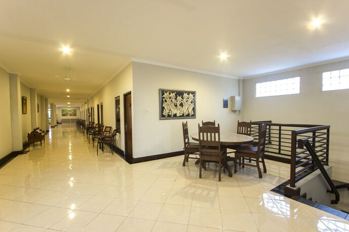 Imagen de los interiores del Hotel Tasik Jogja. Foto 17