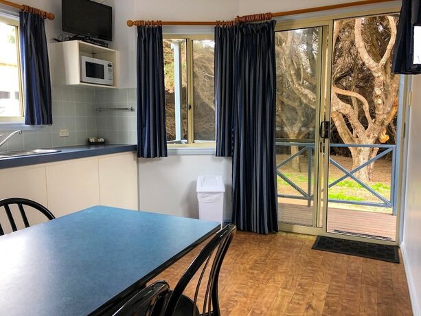 Imagen general del Hotel Tasman Holiday Parks - Yallingup Beach. Foto 6