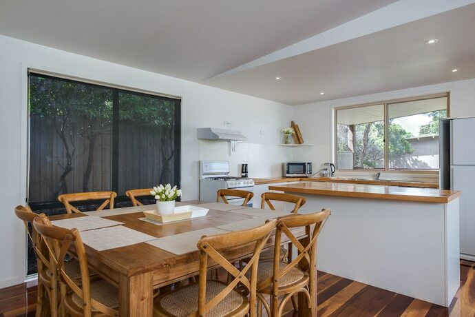 Imagen de la habitación del Hotel Tasman Surf House. Foto 2