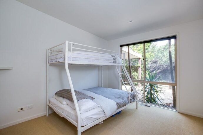 Imagen de la habitación del Hotel Tasman Surf House. Foto 6