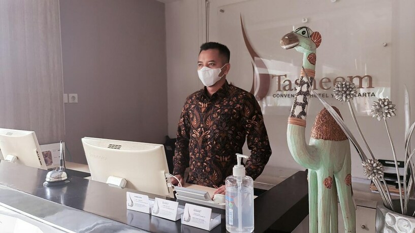 Imagen de los interiores del Hotel Tasneem Convention Yogyakarta. Foto 25
