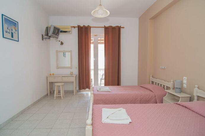 Imagen general del Hotel Tassia Studios. Foto 12