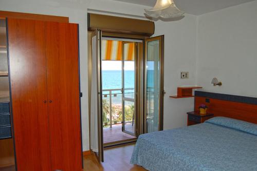Imagen de la habitación del Hotel Tassoni Maison. Foto 7