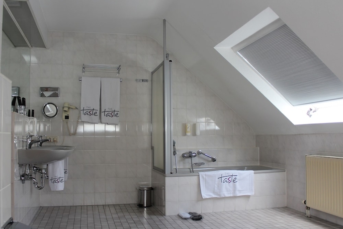 Imagen de la habitación del Hotel Taste Hotel Hockenheim. Foto 8