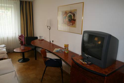 Imagen de la habitación del Hotel Taste Jettingen. Foto 6