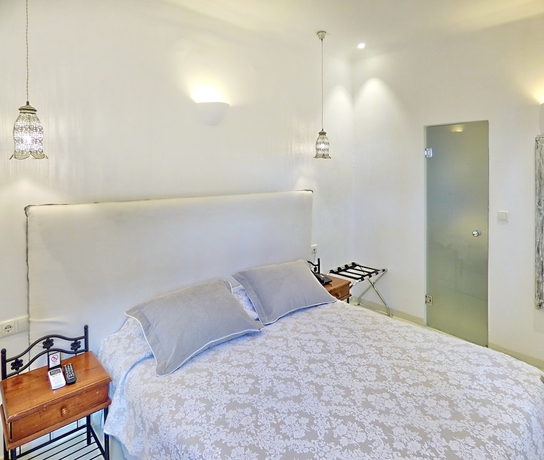 Imagen de la habitación del Hotel Tataki. Foto 8