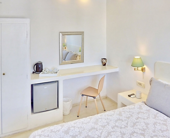 Imagen de la habitación del Hotel Tataki. Foto 13