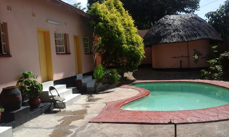 Imagen de la habitación del Hotel Tatenda Safaris. Foto 5