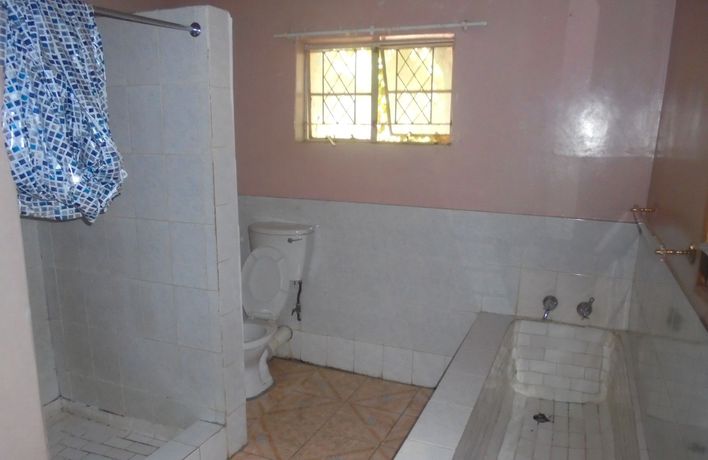 Imagen de la habitación del Hotel Tatenda Safaris. Foto 13