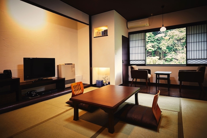 Imagen de la habitación del Hotel Tateshina Shinyu Onsen. Foto 6
