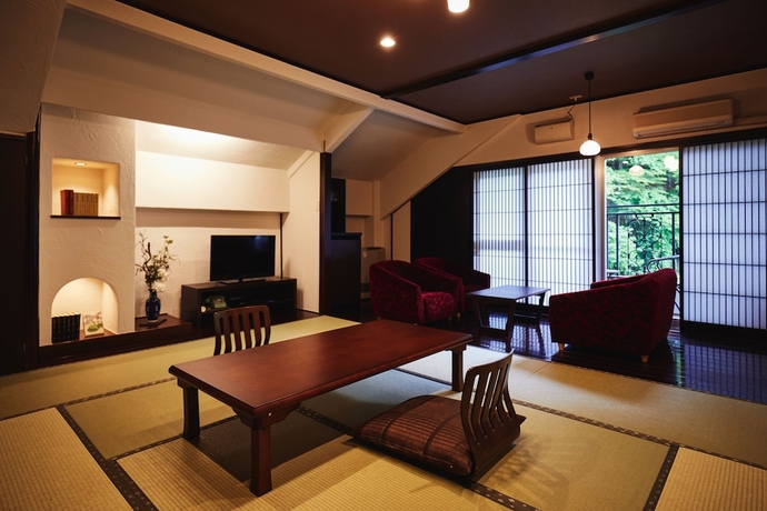 Imagen de la habitación del Hotel Tateshina Shinyu Onsen. Foto 10