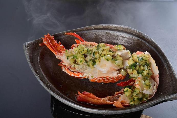 Imagen del bar/restaurante del Hotel Tateyama Resort. Foto 7