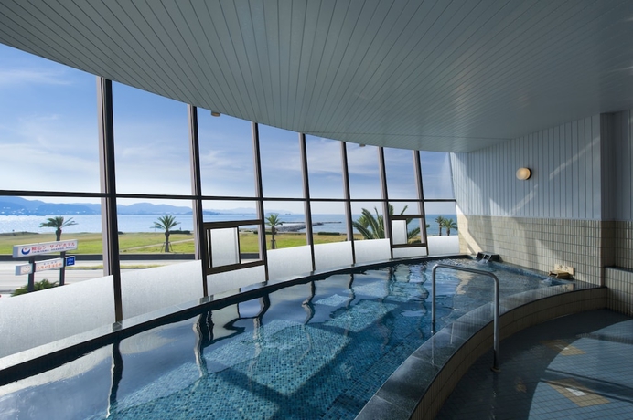 Imagen de la piscina del Hotel Tateyama Seaside. Foto 12