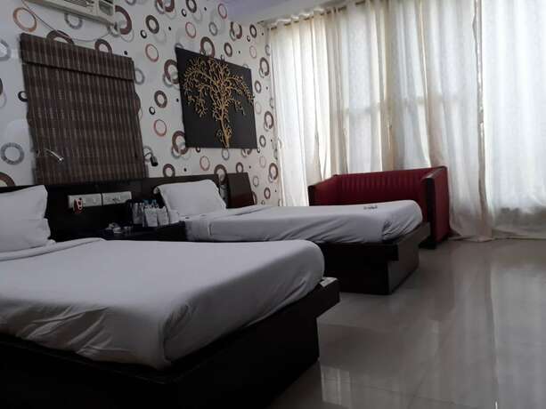 Imagen general del Hotel Tathagat. Foto 9