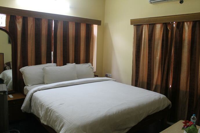 Imagen de la habitación del Hotel Tathagat. Foto 31