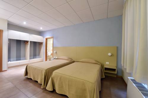 Imagen de la habitación del Hotel Tati. Foto 4