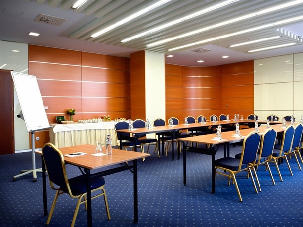 Imagen general del Hotel Tatra, Bratislava. Foto 1
