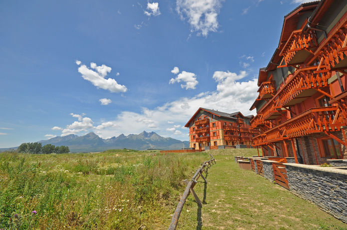 Imagen de los exteriores del Hotel Tatragolf Mountain Resort. Foto 10