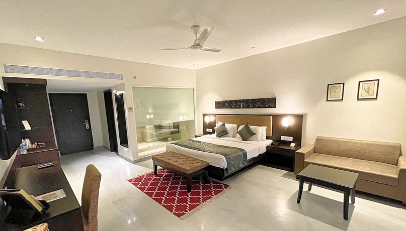 Imagen de la habitación del Hotel Tatsaraasa Resort and Spa Udaipur. Foto 2