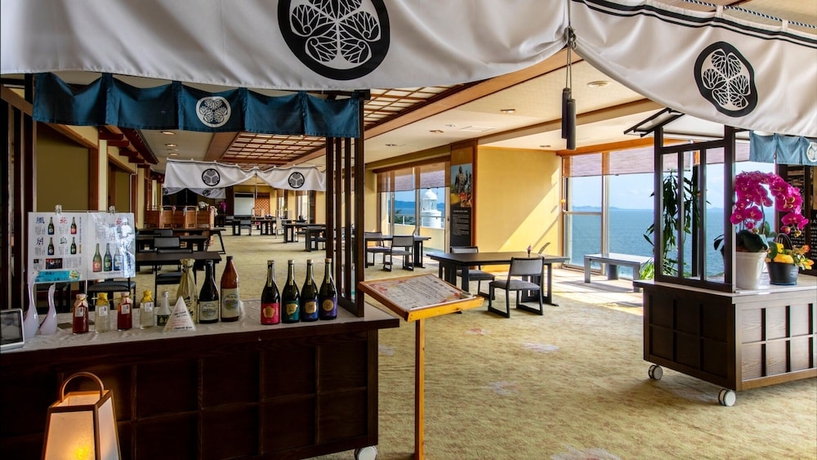 Imagen del bar/restaurante del Hotel Tatsuki. Foto 6