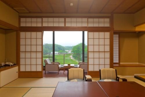 Imagen de la habitación del Hotel Tatsunokuchi Onsen Tagawa Ryusenkaku. Foto 8