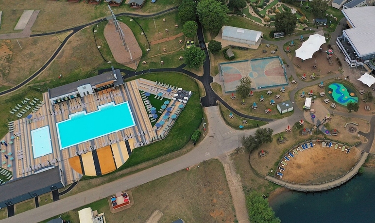 Imagen general del Hotel Tattershall Lakes Country Park. Foto 1