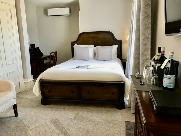 Imagen general del Hotel Tattingstone Inn. Foto 4