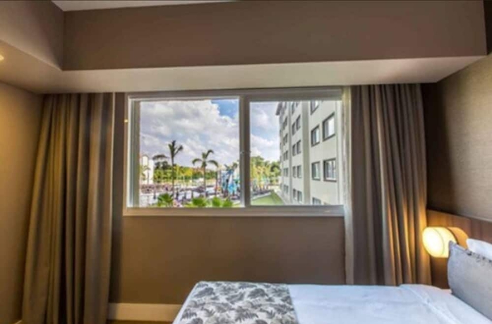 Imagen de la habitación del Hotel Tau&aacute; Resort & Convention Atibaia. Foto 4