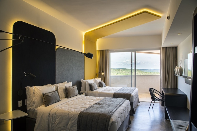 Imagen de la habitación del Hotel Tau&aacute; Resort and Convention Alex&acirc;nia. Foto 8