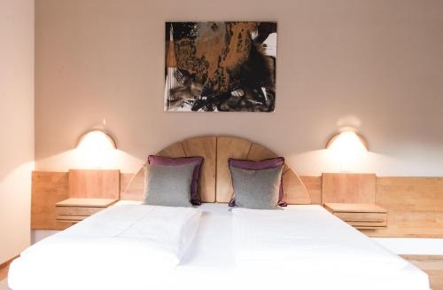 Imagen de la habitación del Hotel Taubers Bio Vitalhotel. Foto 7