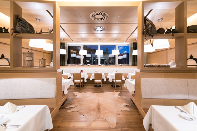 Imagen del bar/restaurante del Hotel Tauern Spa Zell Am See - Kaprun. Foto 5