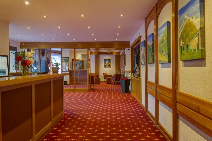 Imagen de los interiores del Hotel Täscherhof, Tasch. Foto 19