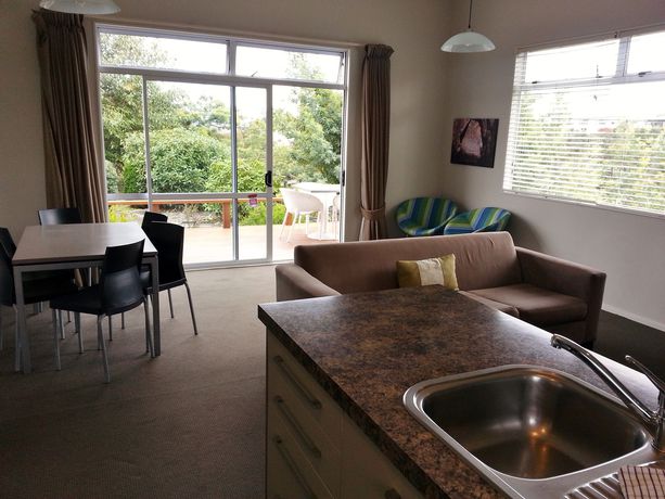 Imagen de la habitación del Hotel Taupo Debretts Spa Resort - Caravan Park. Foto 4