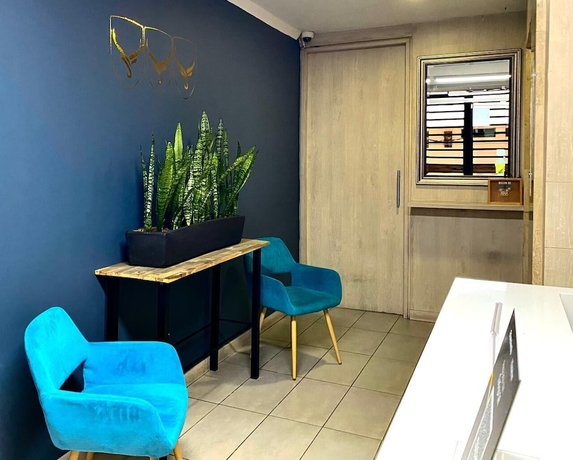 Imagen de los interiores del Hotel Tauro Black Suites. Foto 16