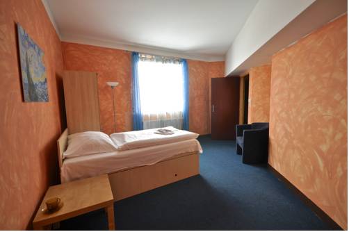 Imagen de la habitación del Hotel Taurus, Ostrava. Foto 5