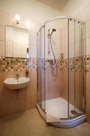 Imagen de la habitación del Hotel Taurus, Praga. Foto 14