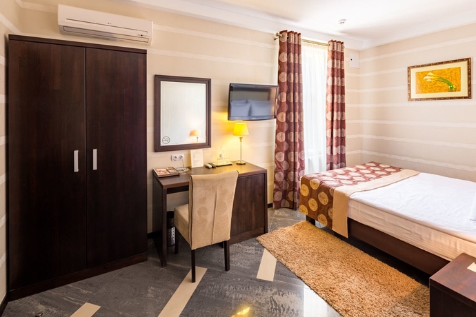 Imagen de los interiores del Hotel Taurus and Spa. Foto 19